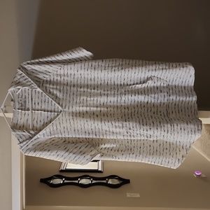 🩶🤍 Lane Bryant Plus Size Livi Active Short Sleeve Active Hooded Top 22/24 🤍🩶